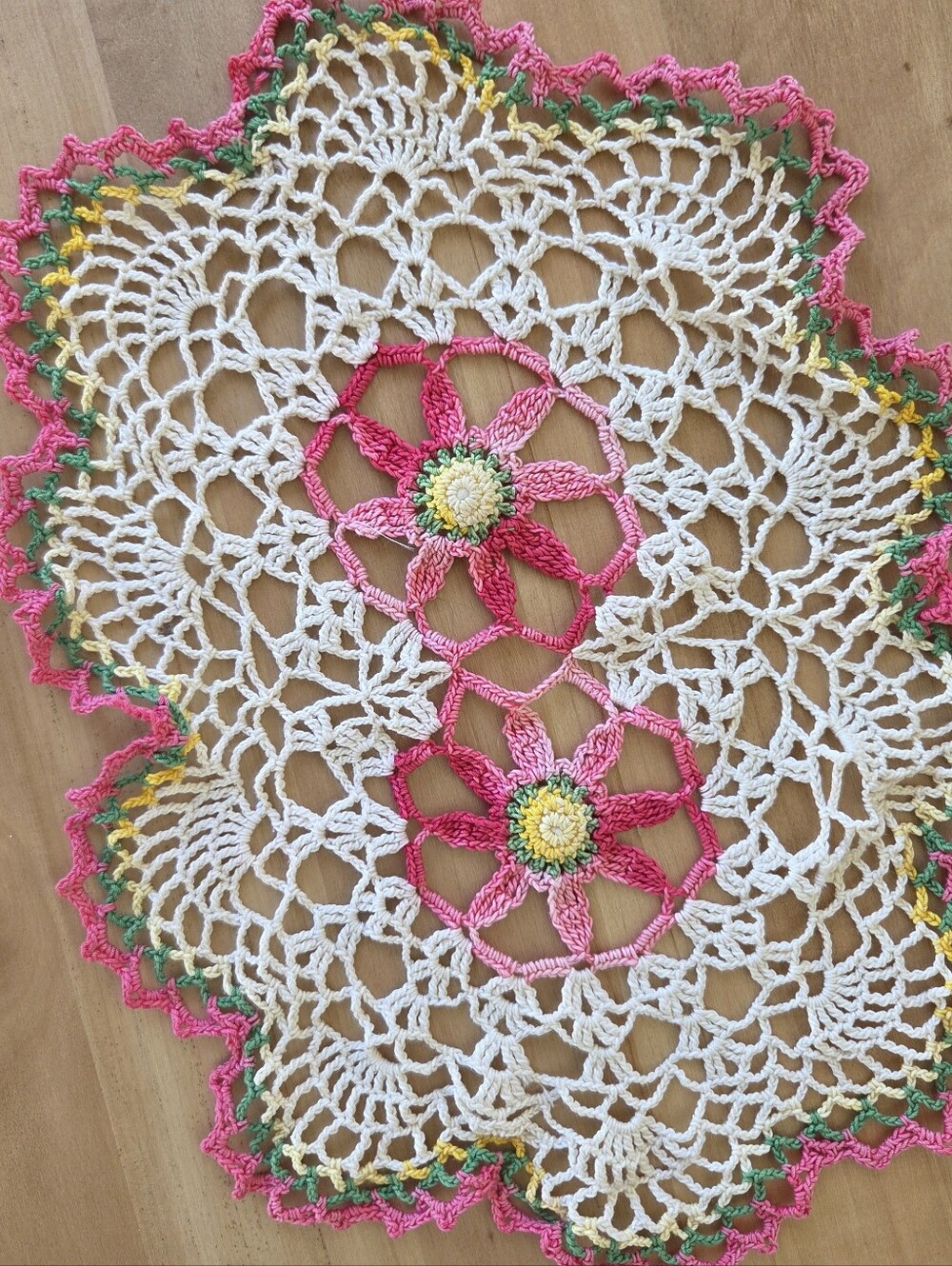 Vintage Crochet Lace Doily Table Runner Lot 3 Pc Floral Cottagecore Pink Green